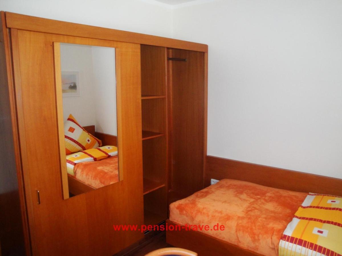 Trave Guest house